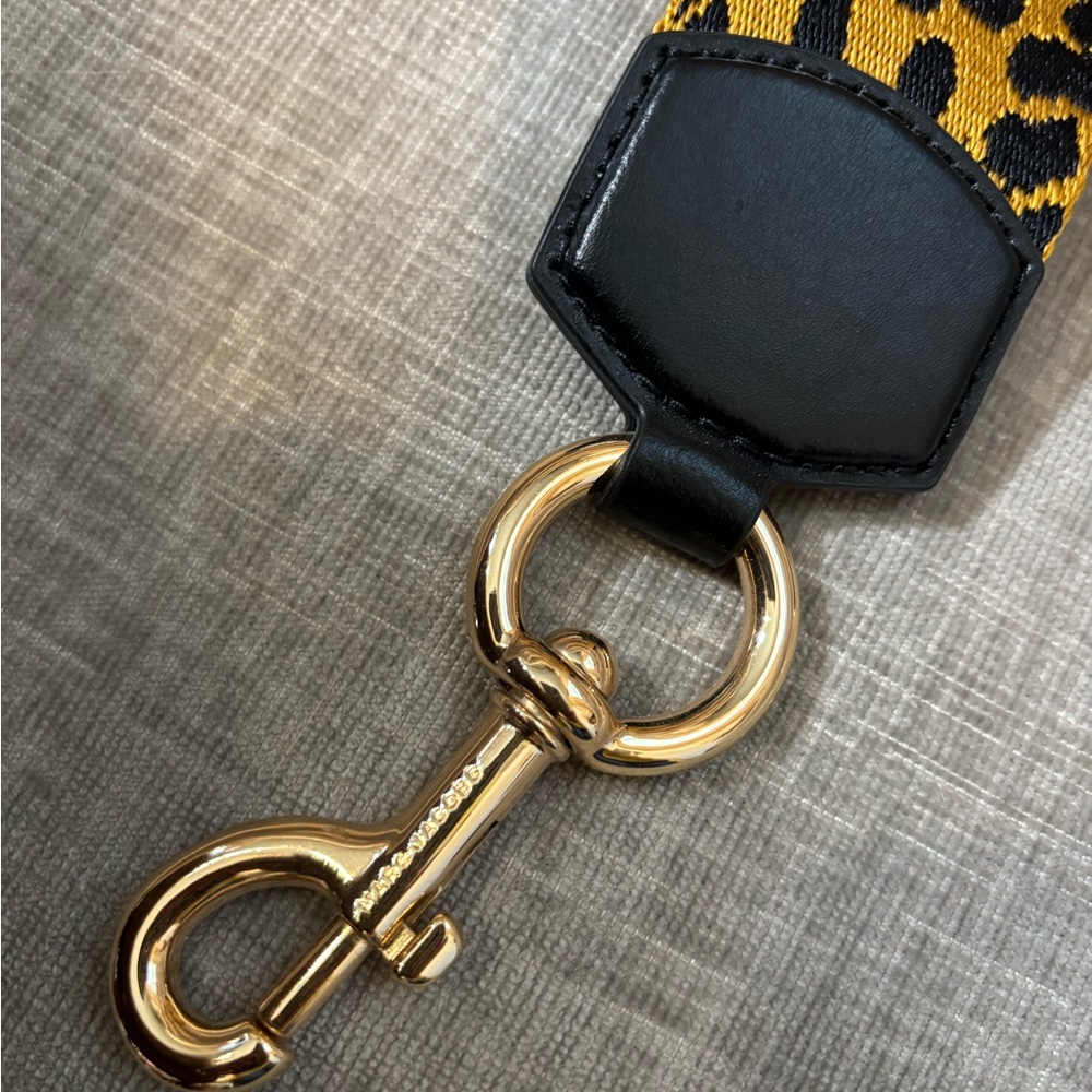 Marc Jacobs Yellow and Black Animal Print Strap - Picture 3 of 5